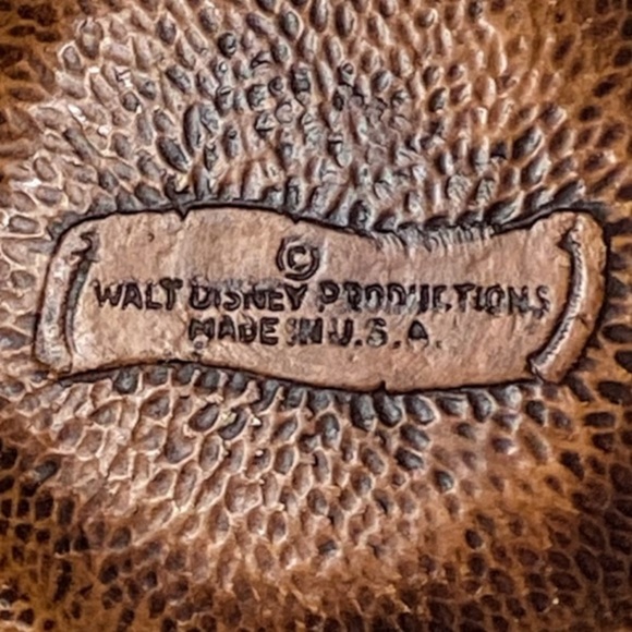 Vintage Treasure Craft Walt Disney World Souvenir Dish - Picture 8 of 10